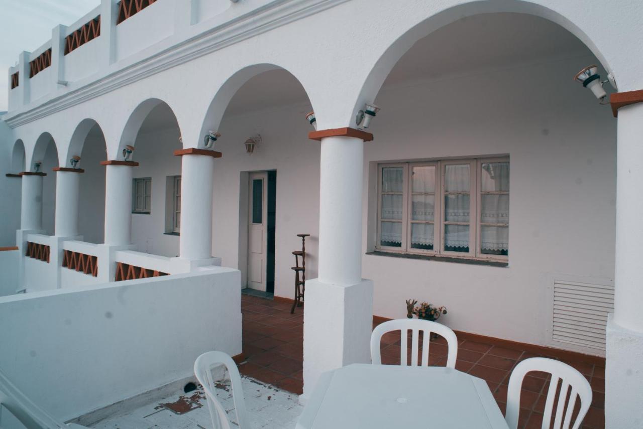 Guesthouse Da Vila Mourao Ngoại thất bức ảnh