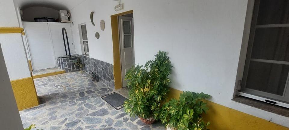 Guesthouse Da Vila Mourao Ngoại thất bức ảnh