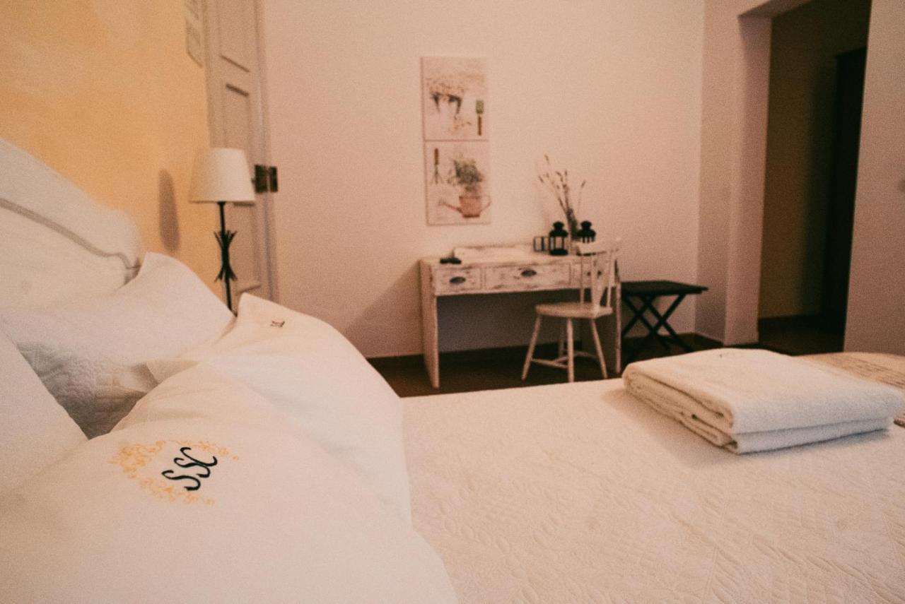 Guesthouse Da Vila Mourao Ngoại thất bức ảnh